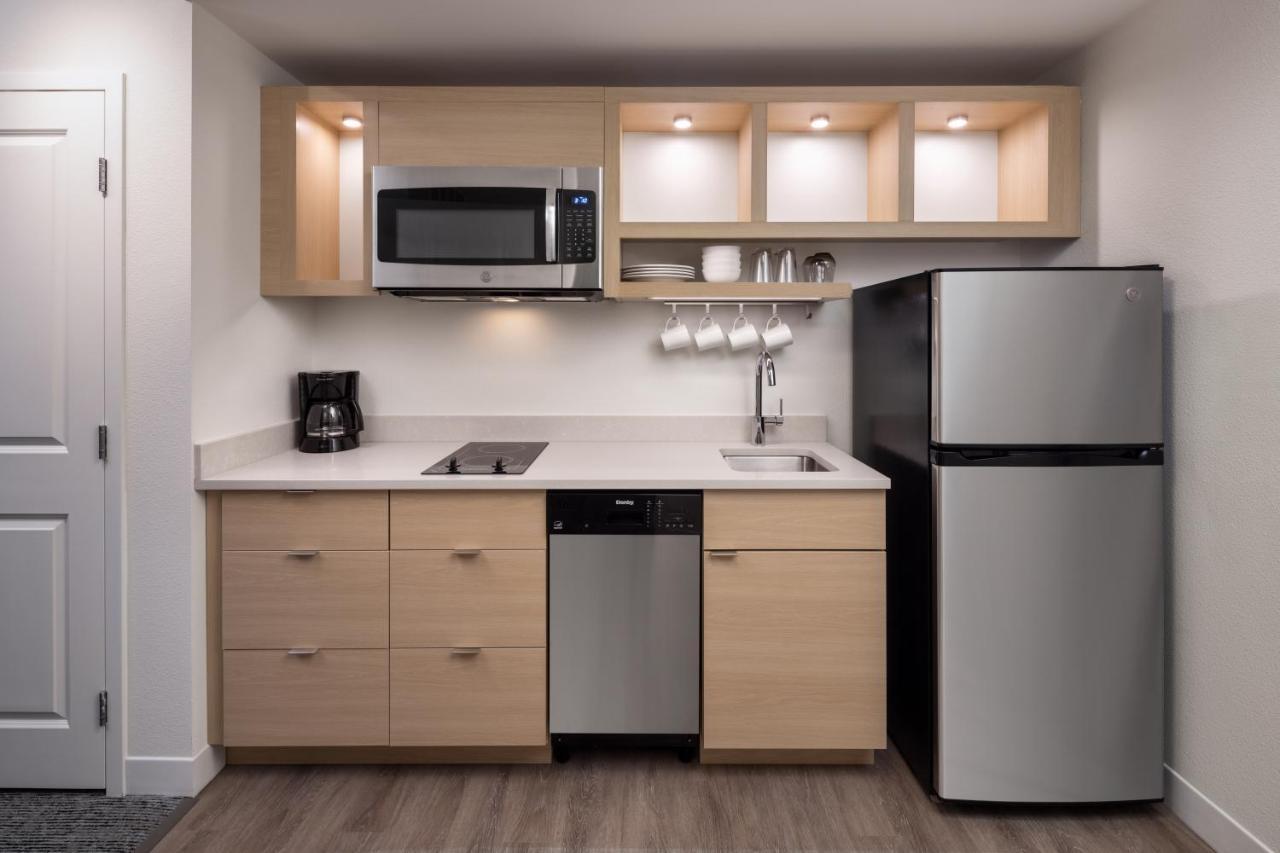 Towneplace Suites By Marriott كيلونا الغربية المظهر الخارجي الصورة