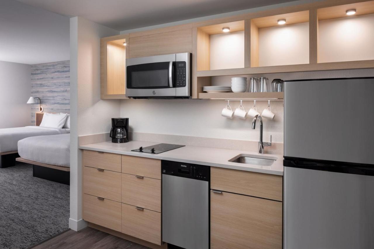 Towneplace Suites By Marriott كيلونا الغربية المظهر الخارجي الصورة